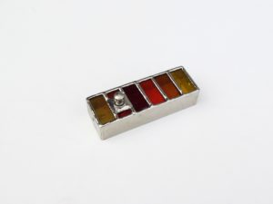 9005